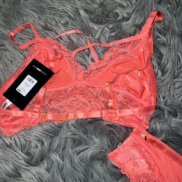 2 piece set fashion nova - Picture 3 of 3